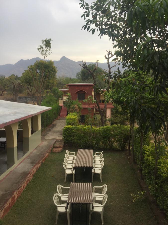 Roopam Resort Ranakpur Bagian luar foto